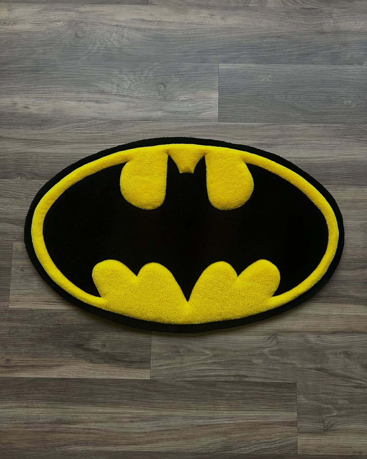 BATMAN HAND-TUFTED RUG
