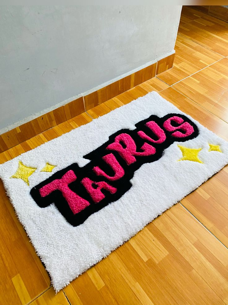 ZODIAC SIGN HAND-TUFTED RUG