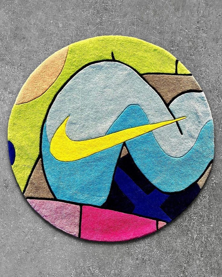 FOOTBALL HAND-TUFTED RUG